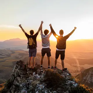 缅甸人到贵阳旅游多少公里