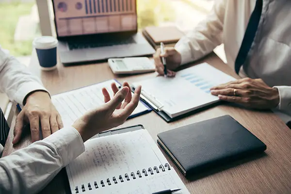 索马里那边的人到贵阳旅游多少公里