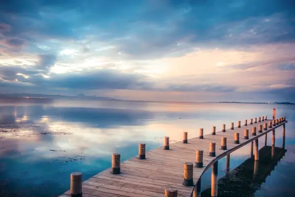 索马里那边的人到贵阳旅游费用明细